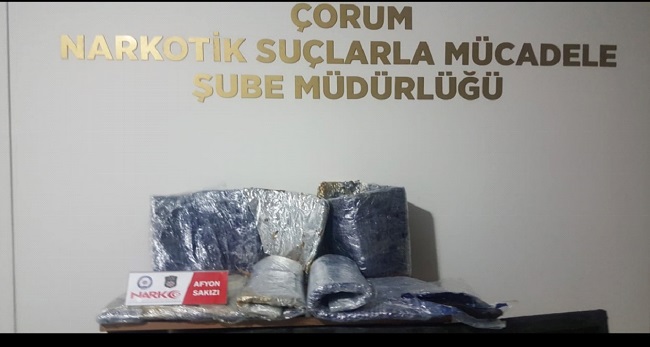 3 MİLYONLUK UYUŞTURUCU YAKALANDI