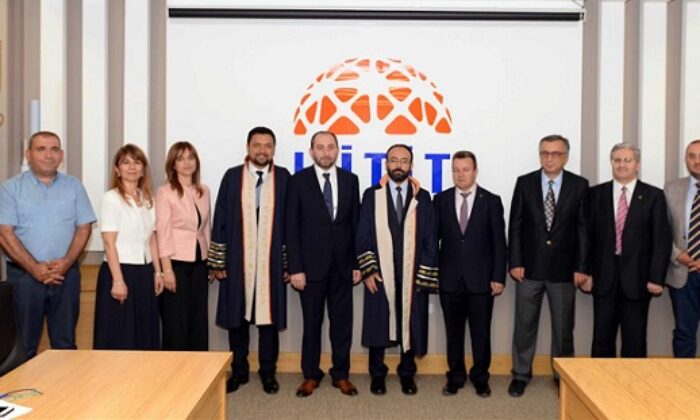 UNVANDA YÜKSELENLER CÜBBE GİYDİ