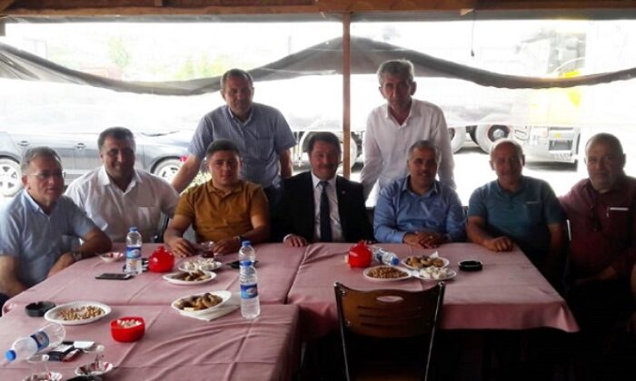 ŞOFÖRLER ODASI GARAJDA BAYRAMLAŞTI