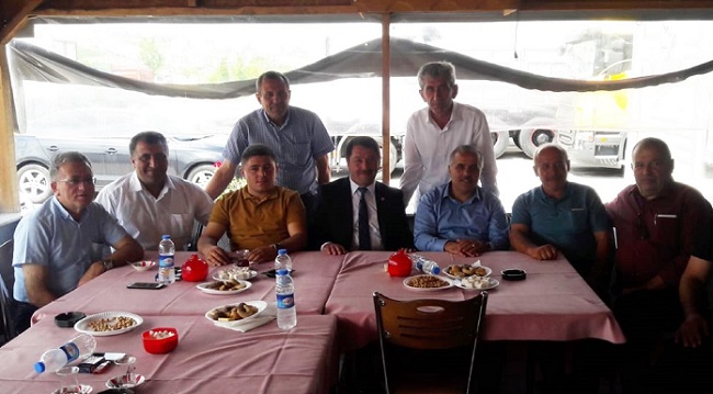 ŞOFÖRLER ODASI GARAJDA BAYRAMLAŞTI