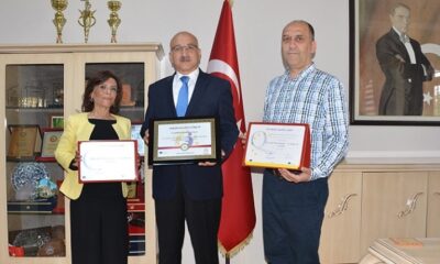 CUMHURİYET ANADOLU LİSESİNE ÖDÜL