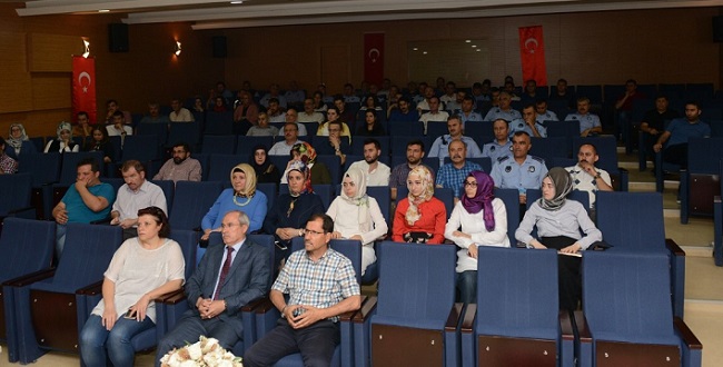 BELEDİYE PERSONELİNE EĞİTİM SEMİNERİ