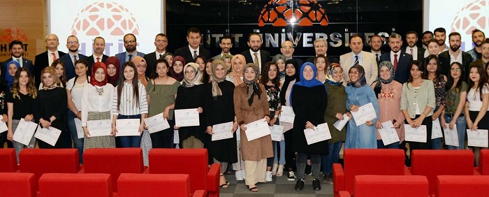 KURSU BİTİRENLER SERTİFİKALARINI ALDI