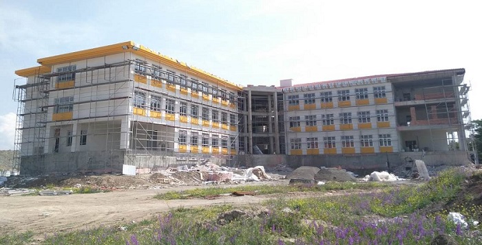 11 OKULUN İNŞAATI DEVAM EDİYOR