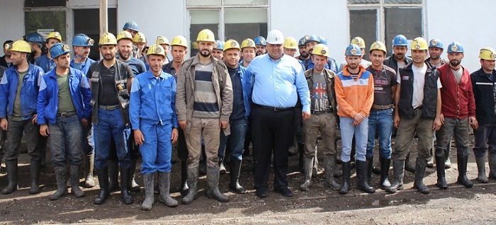 KAYA MADEN İŞÇİLERİYLE GÖRÜŞTÜ