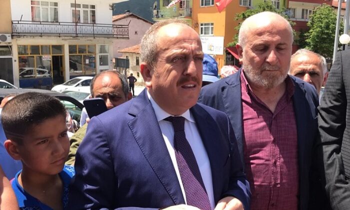 AK PARTİYE ALGI OPERASYONU YAPILIYOR