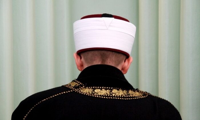CAMİLERE SÖZLEŞMELİ İMAM TAKVİYESİ