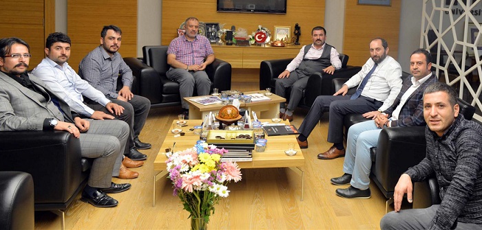 MUHTAR ADAYINDAN REKTÖR’E ZİYARET