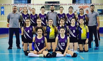 PROFESYONEL BAYAN VOLEYBOL TAKIMI