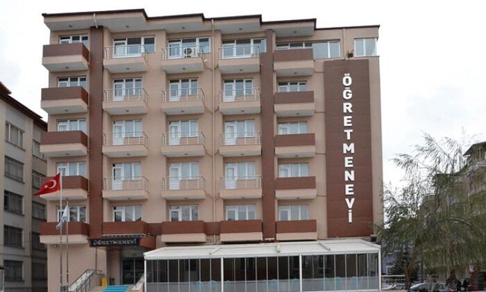 ÖĞRETMENEVİ’NDE ONARIM TADİLATI