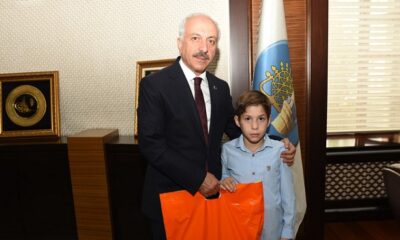 ÇORUMLU GÜREŞÇİYE BAŞKAN’DAN DESTEK
