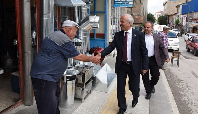 ARASTA ESNAFININ İŞLERİ AÇILDI