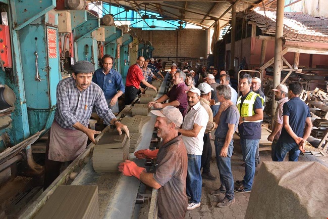 TUĞLA VE KİREMİT ÜRETİMİ KURSU AÇILDI