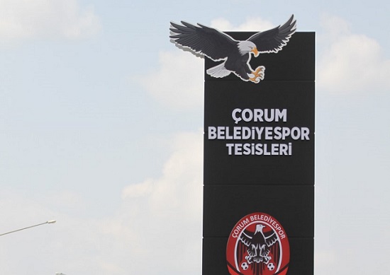 BELEDİYESPOR TESİSLERİNE YENİ TOTEM