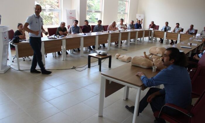 TEMEL İLKYARDIM EĞİTİMİ ALDILAR