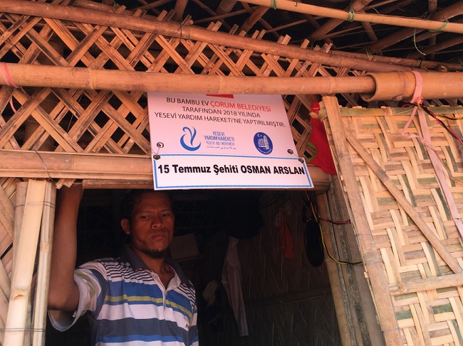 BELEDİYE’DEN ARAKANLI MÜLTECİLERE BAMBU EV