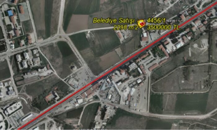 BELEDİYE TİCARET ARSASI SATIYOR