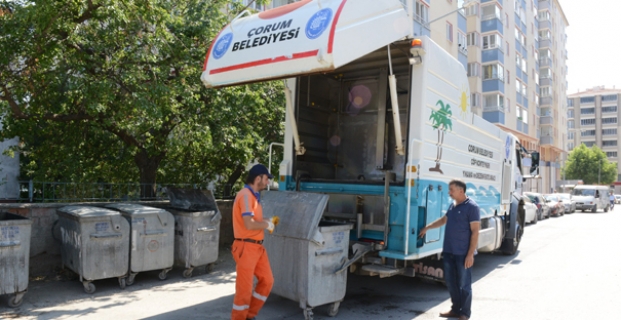 KONTEYNIRLAR DEZENFEKTE EDİLİYOR