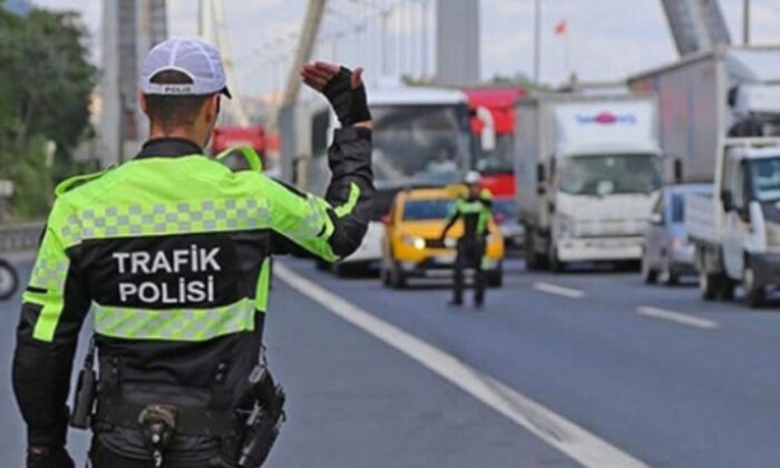 BAZI YOLLAR 30 AĞUSTOS’DA TRAFİĞE KAPATILACAK