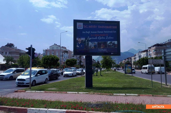 HİTİT ÜNİVERSİTESİ HER YERDE TANITILIYOR