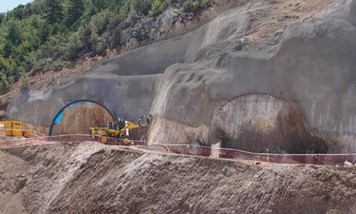 LAÇİN’DE ÇALIŞMALAR DEVAM EDİYOR
