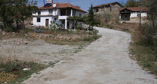 292 KÖYE PARKE TAŞI DÖŞENECEK