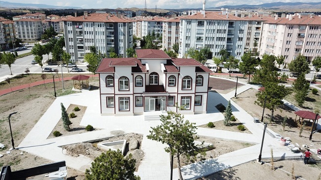 BELEDİYE 6 KUR’AN KURSU DAHA YAPTI