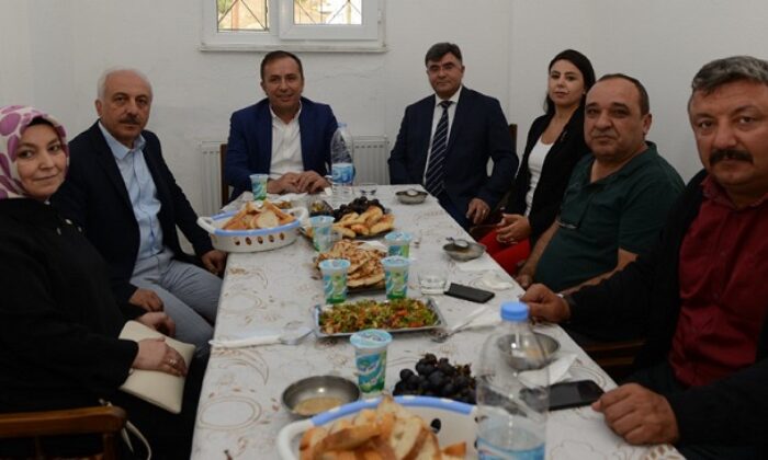 SULTAN ANA CEM EVİNDE AŞURE PROGRAMI