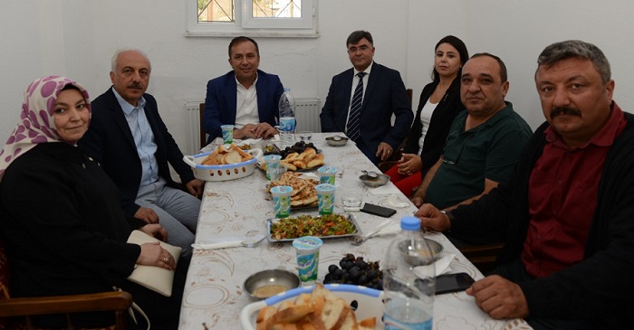 SULTAN ANA CEM EVİNDE AŞURE PROGRAMI
