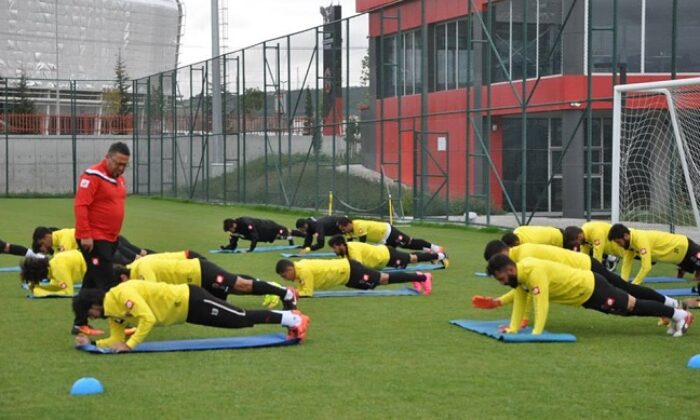 BELEDİYESPOR TURGUTLUSPOR’A HAZIRLANIYOR