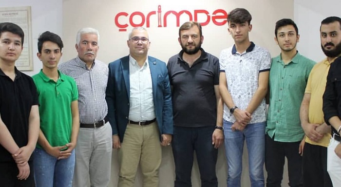 GENÇLERE TECRÜBELERİNİ AKTARDI
