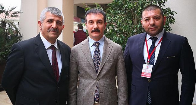 İZMİR MHP’YE ÇORUMLU BAŞKAN