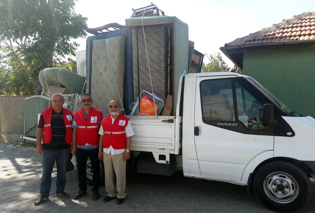 KIZILAY BİR AİLEYİ DAHA SEVİNDİRDİ