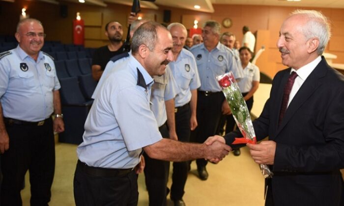 BAŞKAN ZABITA HAFTASINI KUTLADI