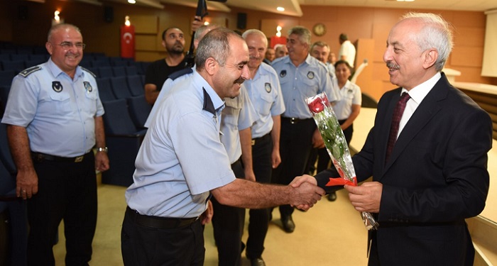 BAŞKAN ZABITA HAFTASINI KUTLADI