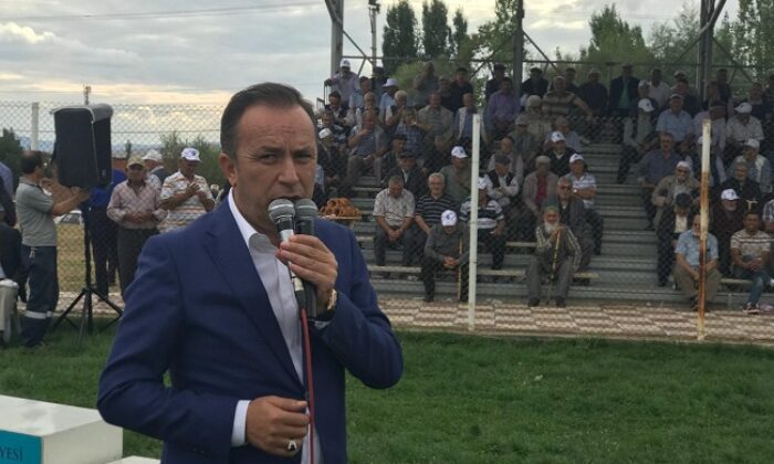 CEYLAN’DAN KAPALI GÜREŞ SAHASI SÖZÜ