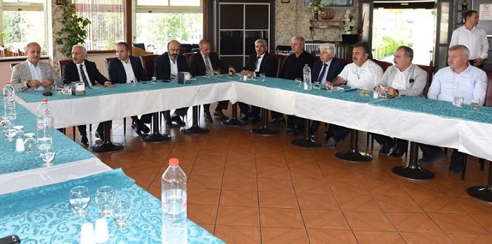 MUHTARLARIN TECRÜBELERİNİ ÖNEMSİYORUZ