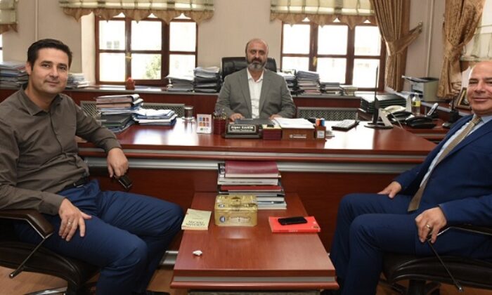 VALİ YARDIMCILARINDAN VEDA ZİYARETİ