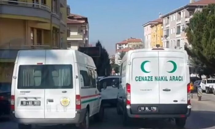 GENÇ YAŞTA KENDİNİ ASTI