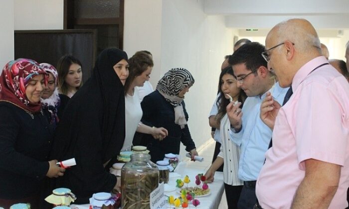 HER ÇEŞİT TURŞU BU SERGİDE