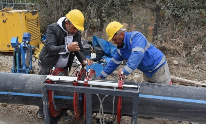 YATIRIMLAR GELECEK DÜŞÜNÜLEREK YAPILIYOR