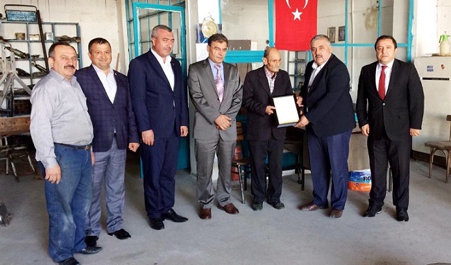 YILIN AHİSİNE BAŞARI BELGESİ