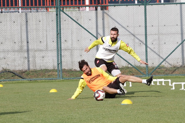 BELEDİYESPOR ERZİNCANSPOR’A BİLENİYOR