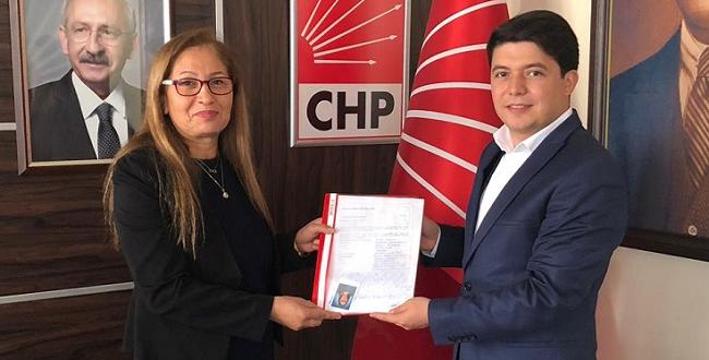 CHP’DEN BELEDİYE’YE İLK KADIN ADAY