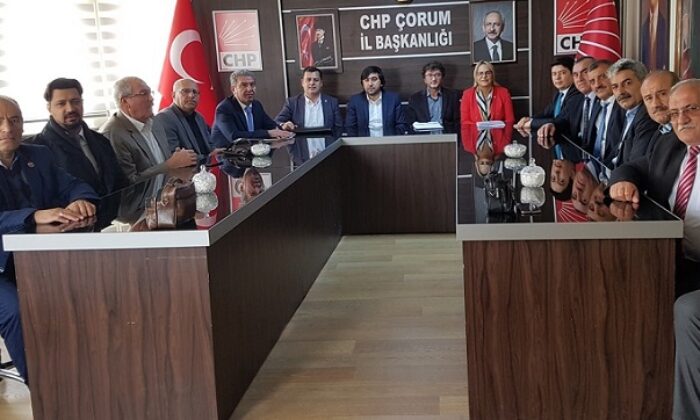 CHP’DE ADAY ADAYLARI İLE MÜLAKAT