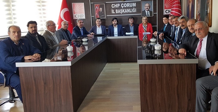 CHP’DE ADAY ADAYLARI İLE MÜLAKAT