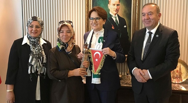 MERAL AKŞENER’LE GÖRÜŞTÜLER