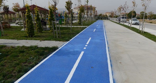 AKKENT MAHALLESİNE BİSİKLET YOLU