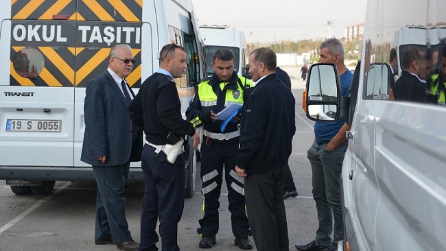 ÖĞRENCİ SERVİSLERİ GENEL DENETİMDEN GEÇTİ