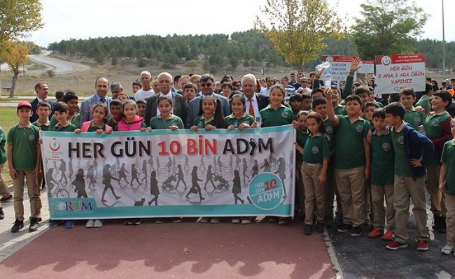 SAĞLIKLI YAŞAM İÇİN YÜRÜDÜLER